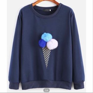 Sweatshirt with ice cream pom pom
